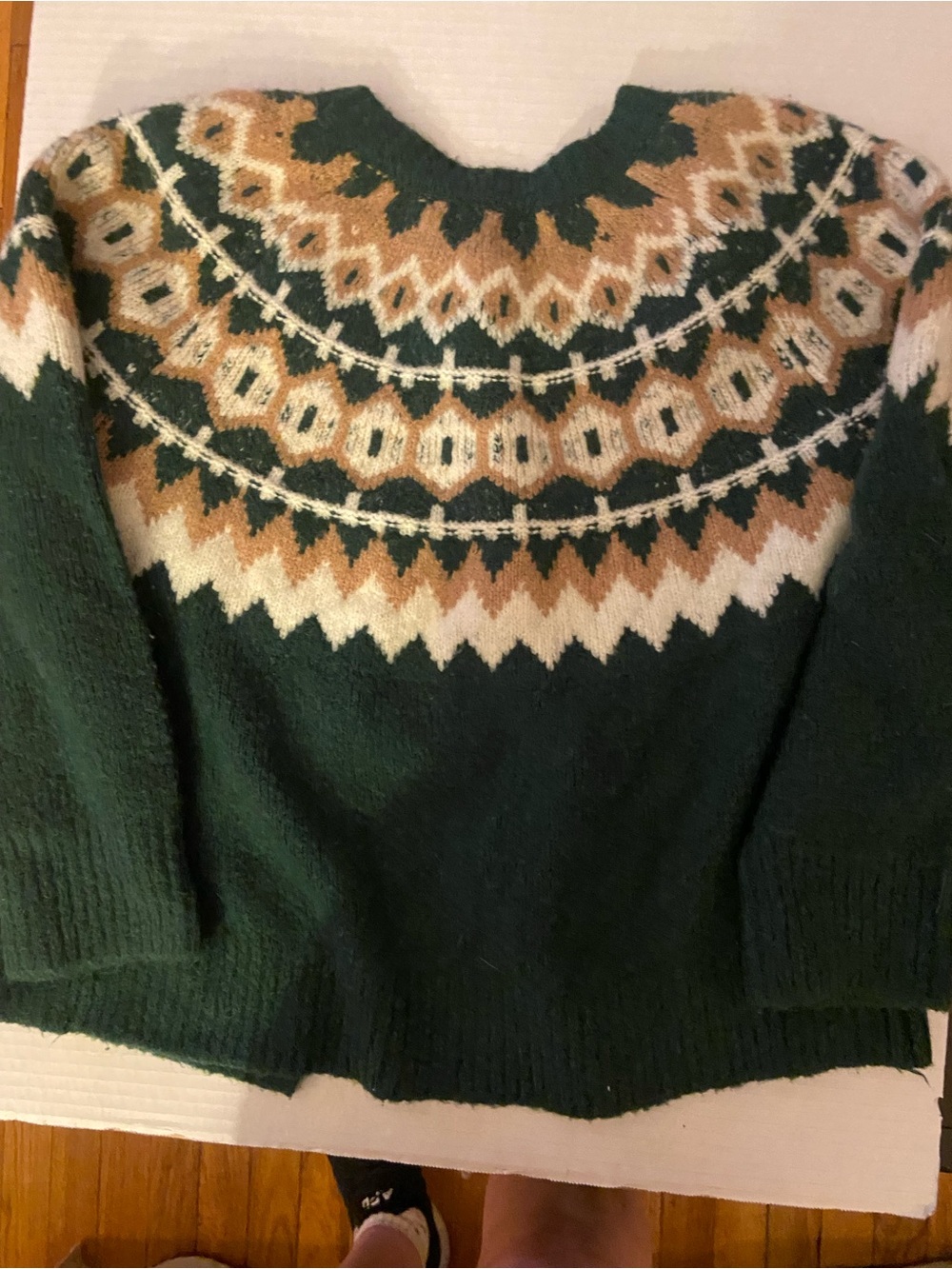 Favorite Daughter "The Snowed In Cardigan" in Green Fair Isle, Size Medium - Picture 12 of 13
